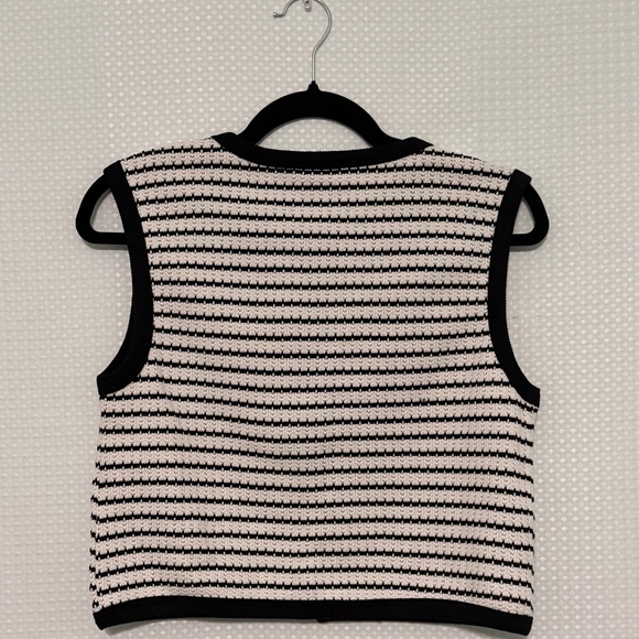 ZARA Striped Knit Crop Vest Gold Button Front Sleeveless Chic Top Size M - Picture 6 of 8